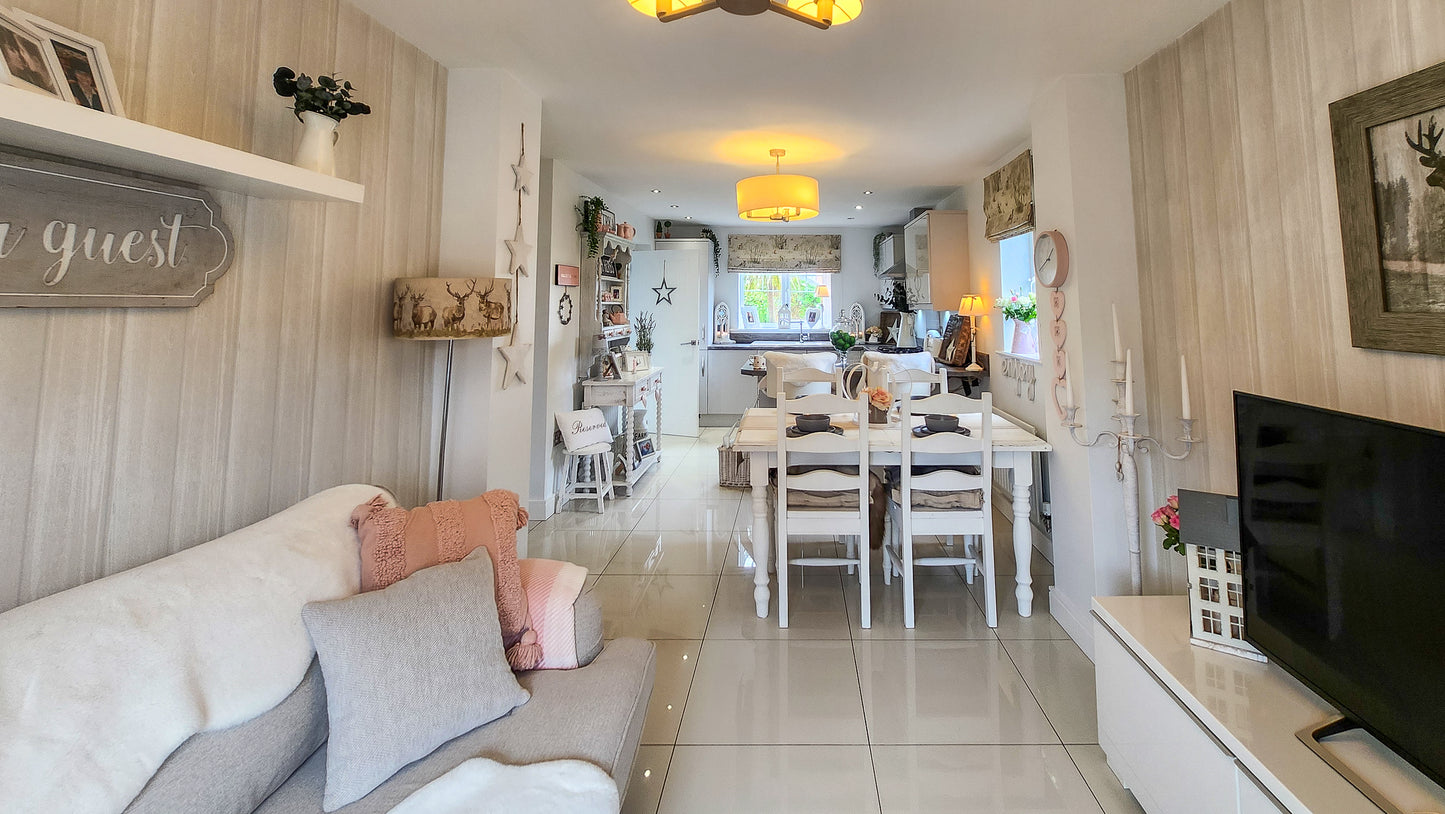 Redmire Drive, Delves Lane (SOLD STC)