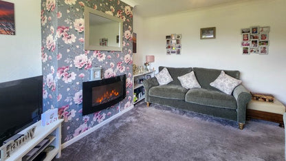 Newhouse Avenue, Esh Winning (SOLD )